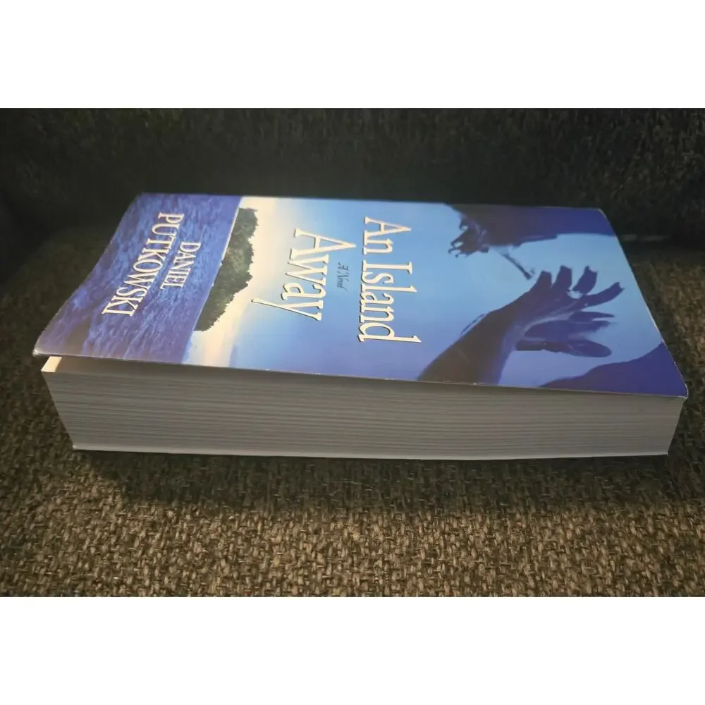 An Island Away: A Novel by Daniel Putkowski (Paperback, 2017) – Good Condition